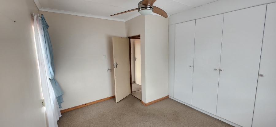 5 Bedroom Property for Sale in Dana Bay Western Cape